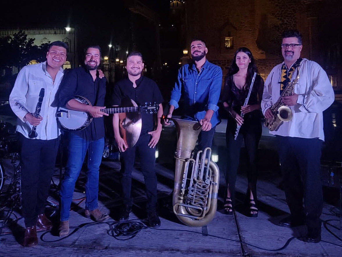 Jazzteño Band esta conformada por 6 talentosos músicos chihuahuenses. FOTO: Facebook Jazzteño Band