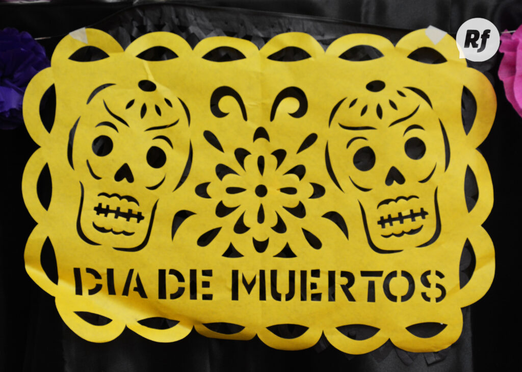 Papel picado  Altar de Muertos muestra Palacio de Gobierno Chihuahua 2018 Danna Valenzuela