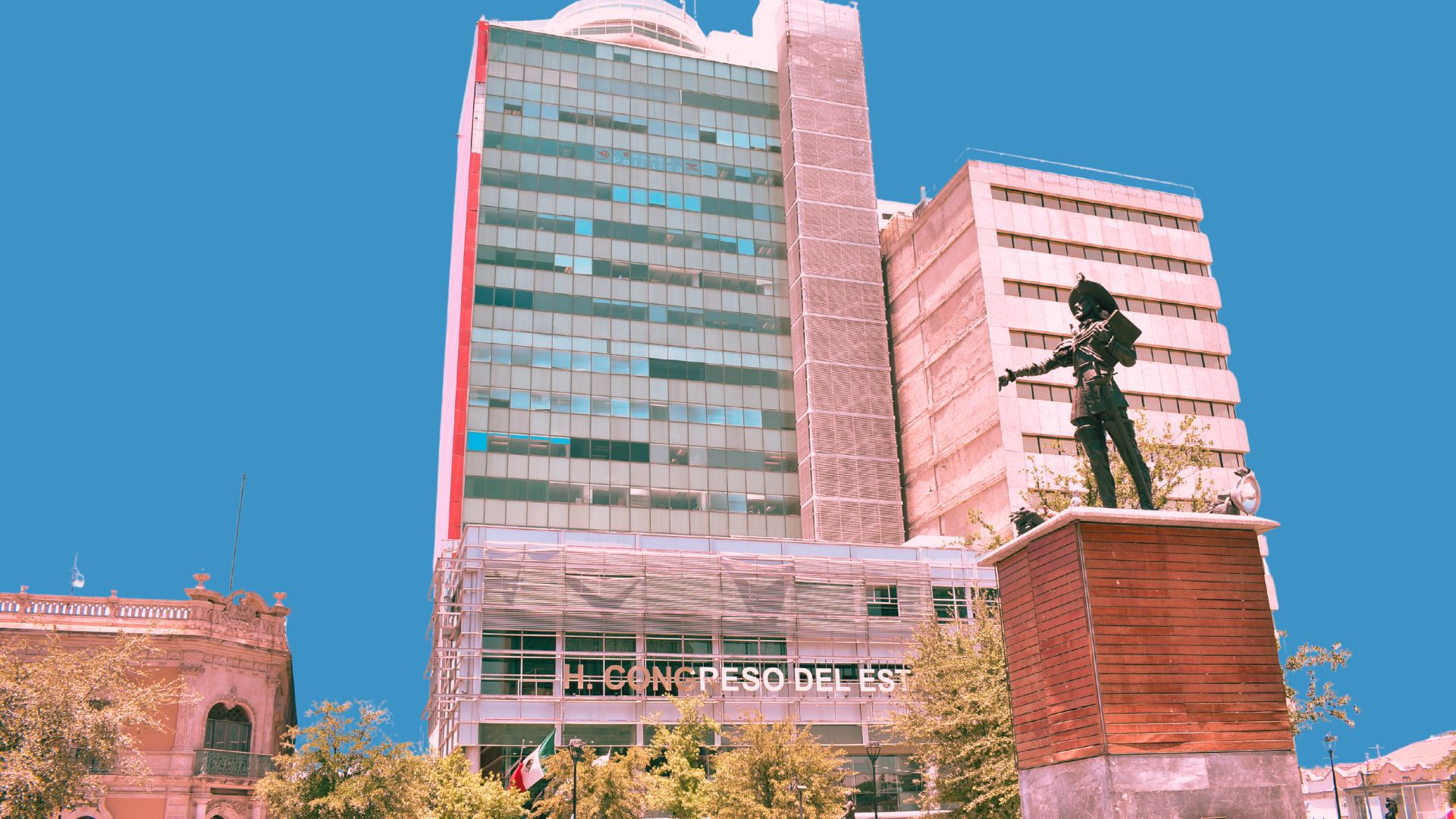 Proponen dar prioridad en plazas docentes a madres y padres con hijos con discapacidad Diputados de Chihuahua proponen dar prioridad en asignación de plazas docentes a padres con hijos con discapacidad, promoviendo una política educativa incluyente.