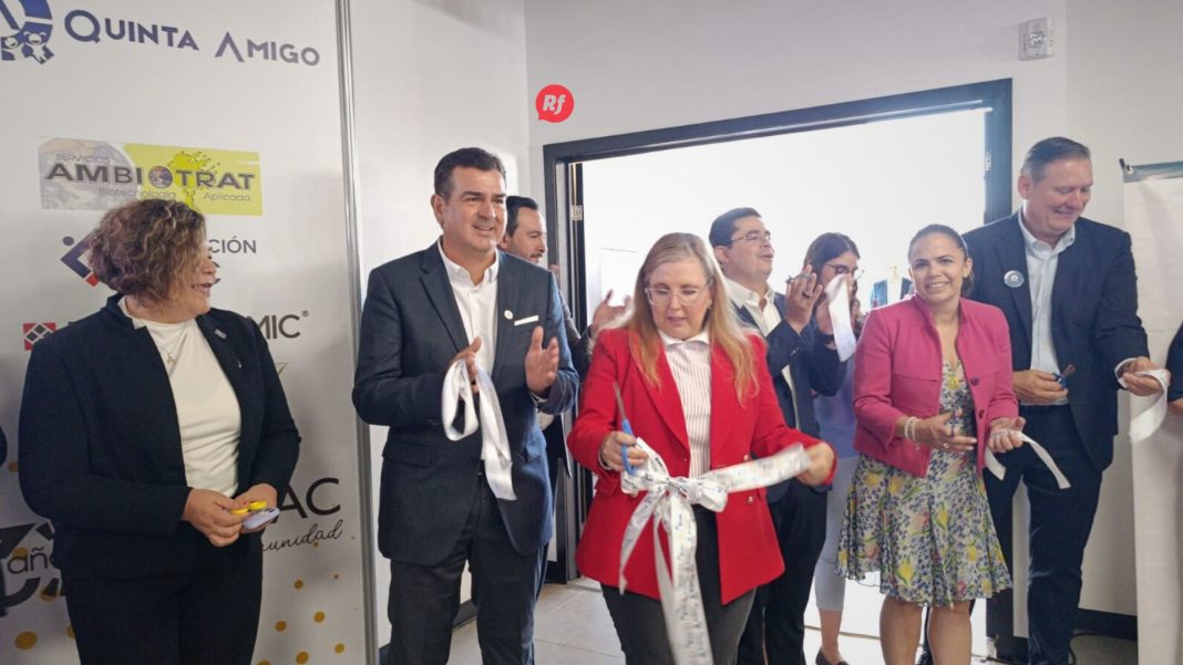 Inauguración del Colegio Sol de Oriente en Chihuahua con modernas instalaciones, paneles solares y un modelo educativo integral para niñas y niños.