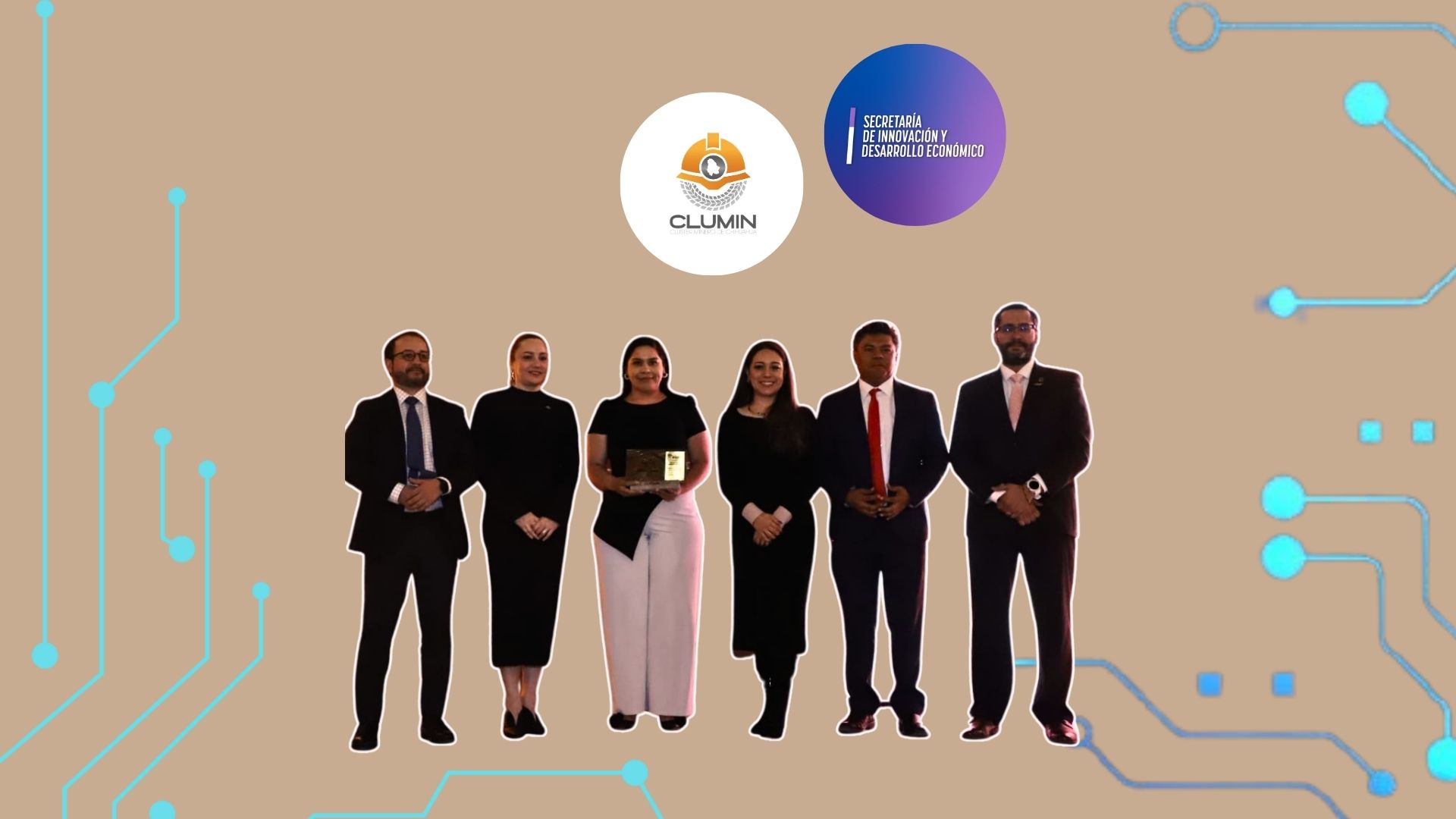 Entrega del Distintivo Minería y Prosperidad 2025 en Chihuahua Autoridades de Chihuahua entregan el Distintivo Minería y Prosperidad 2025 a 11 empresas destacadas por su compromiso con la sostenibilidad y la cadena de valor minera.