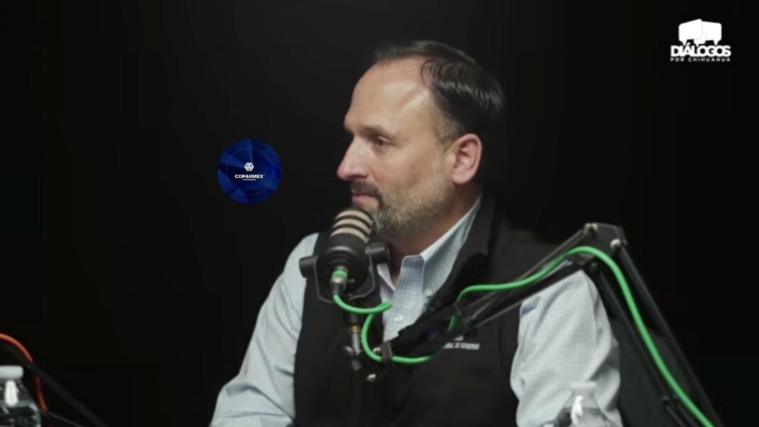 Santiago De la Peña, secretario general de Gobierno de Chihuahua, durante una entrevista donde habla sobre resultados, gobernabilidad y visión política para el estado.