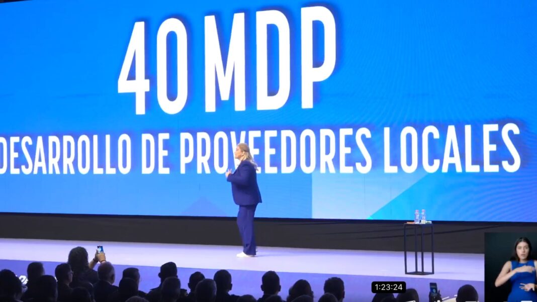 La gobernadora Maru Campos presenta cifras de exportaciones y desarrollo industrial durante su cuarto informe de gobierno en Chihuahua.