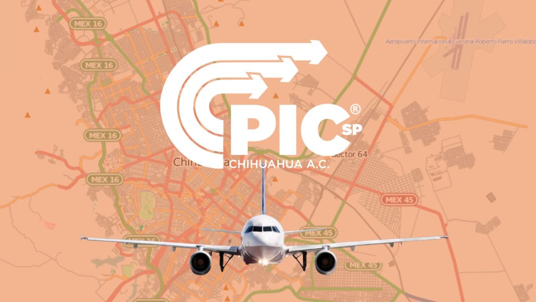 Avión despegando en el aeropuerto de Chihuahua con datos sobre el crecimiento del tráfico aéreo en 2026