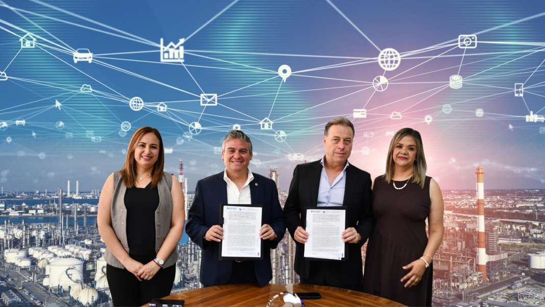 La industria cambia rápido: Chihuahua apuesta por talento que esté a la altura Talento industrial en Chihuahua durante capacitación tecnológica