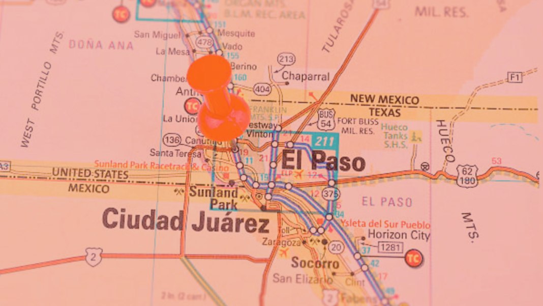 El Paso–Juárez–Chihuahua: la región que todavía no terminamos de construir Alcaldes de Chihuahua y El Paso durante la renovación del hermanamiento entre ambas ciudades, como parte de una agenda para fortalecer la integración regional.