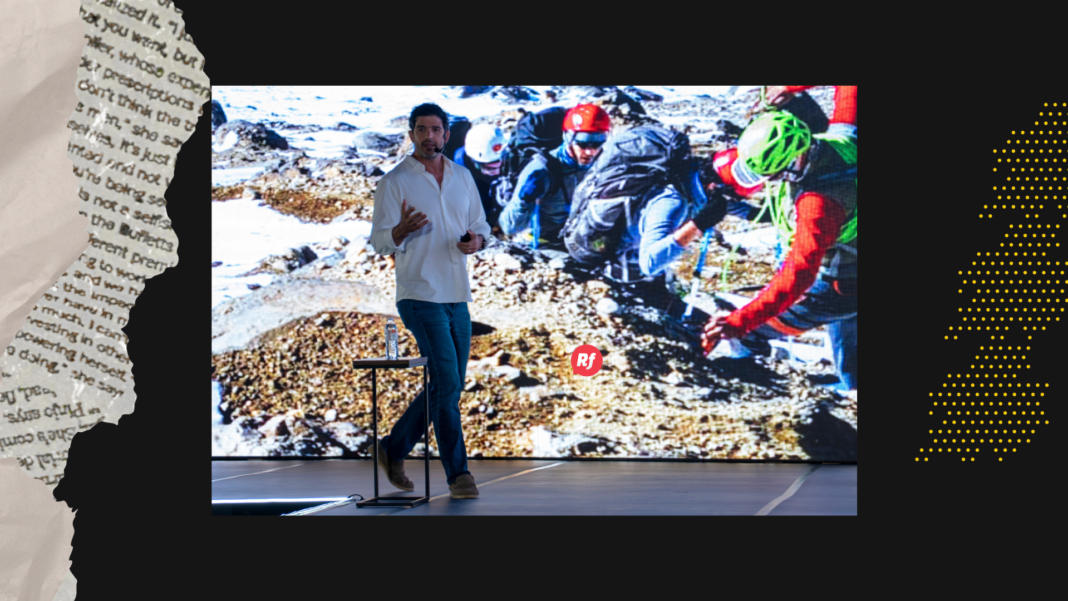 Oso Trava comparte claves de autoconocimiento y éxito durante Jornada Emprende en Chihuahua.