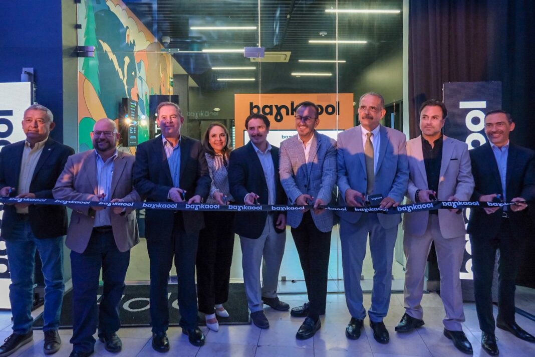 Bankaool abre en Canaco su primer Centro de Negocios en Chihuahua Bankaool y Canaco fortalecen el impulso empresarial con una sucursal bancaria especializada