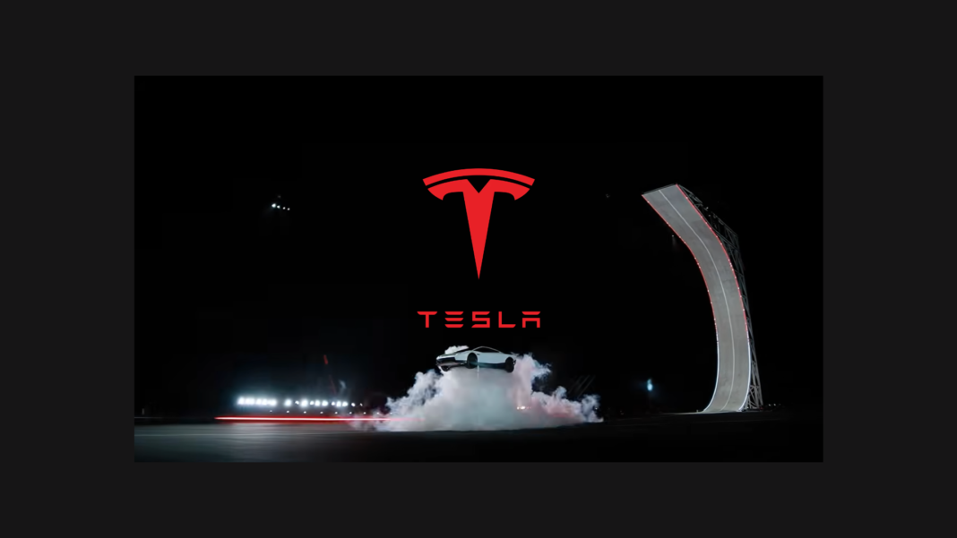 “Volver al futuro”: ¿cuánto vale el sueño de Tesla de volar? Tesla Roadster, el automóvil deportivo eléctrico presentado con tecnología de propulsión aeroespacial capaz de realizar maniobras aéreas.
